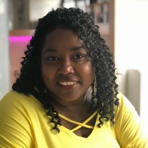 Meet your Posher, Paulette